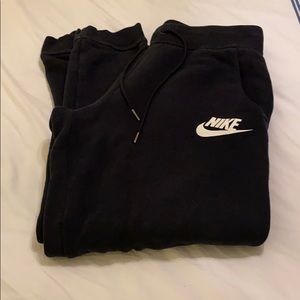 Nike Sweatpants